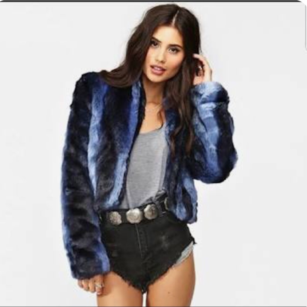 MinkPink Blue Faux Fur Jacket Coat Size Medium